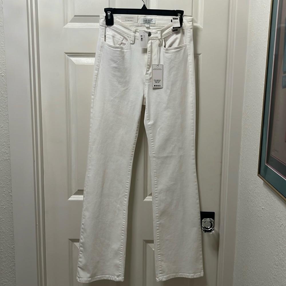 Judy Blue white high rise boot cut Jean size 5/27